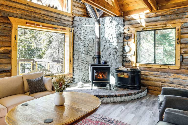 Cabin Springville