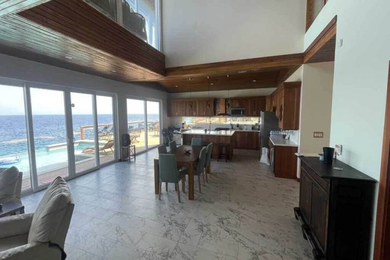 House  West Bay