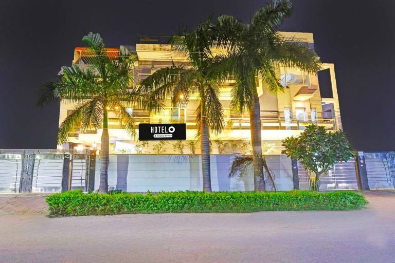 Hotel O Sector 49 Sohna Road