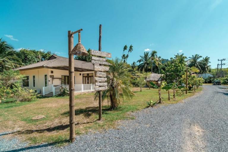 Lay back Villa — photo 4