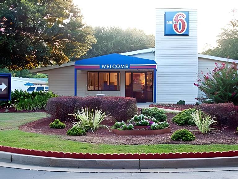 Travelodge by Wyndham Essington / Philadelphia Airport — photo 4