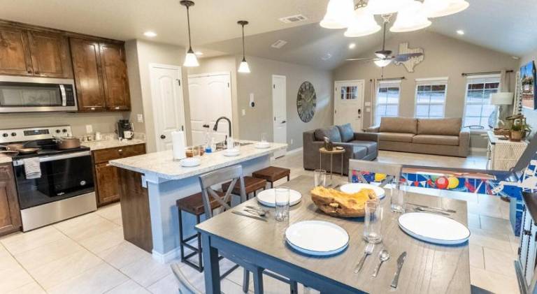 House with 1 room for 8 persons — photo 3