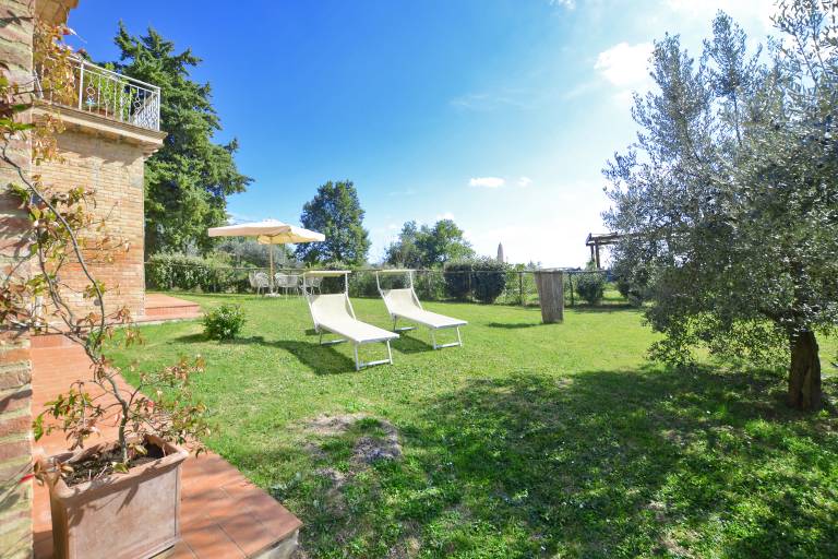 Family-friendly nice house with barbecue, garden & private pool | Mountain view | Dogs allowed — photo 4