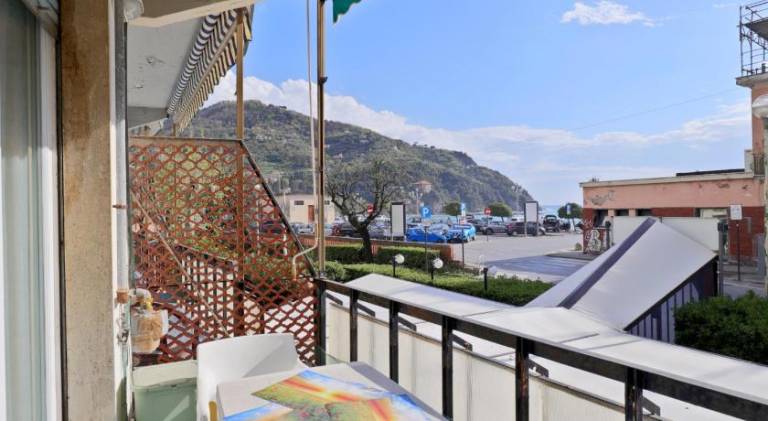 Rental apartment | Beach nearby | Dogs allowed in Levanto