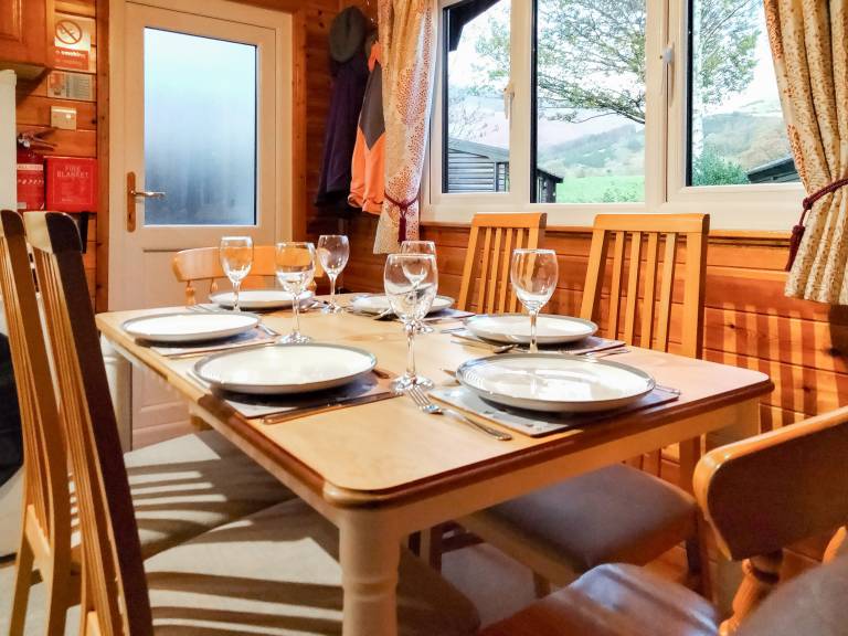 Family-oriented wonderful cottage with garden & terrace | Pets allowed — photo 5