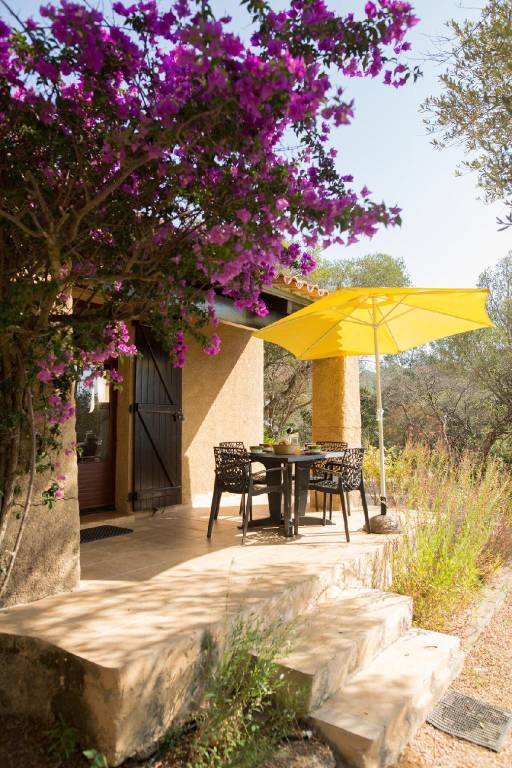 Vacation home with 1 room for 4 persons in Bonifacio