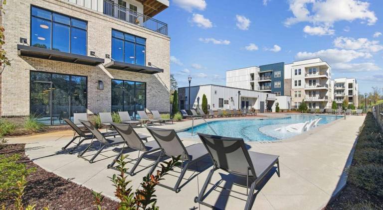 Apartment  Blackhawks Hills