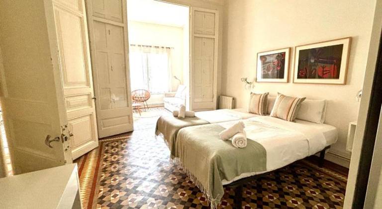 Rental apartment | Near Casa Batlló | Dogs allowed — photo 2