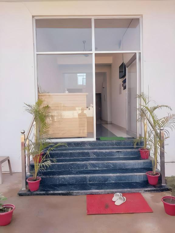 ROYAL DIAMOND in Pushkar