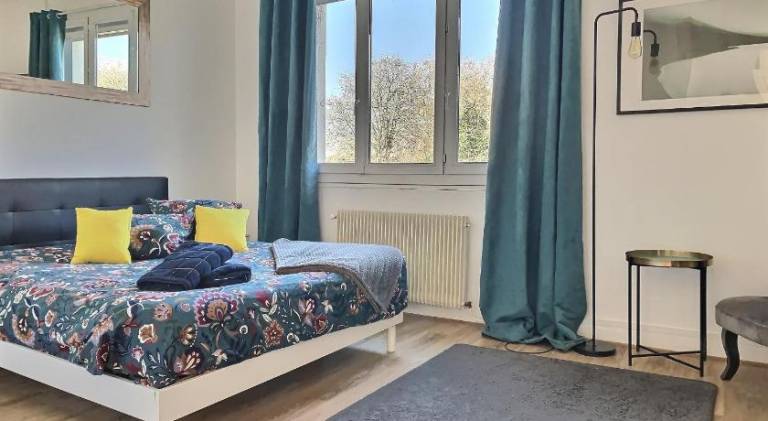Holiday apartment with 2 rooms for 5 persons in Amiens