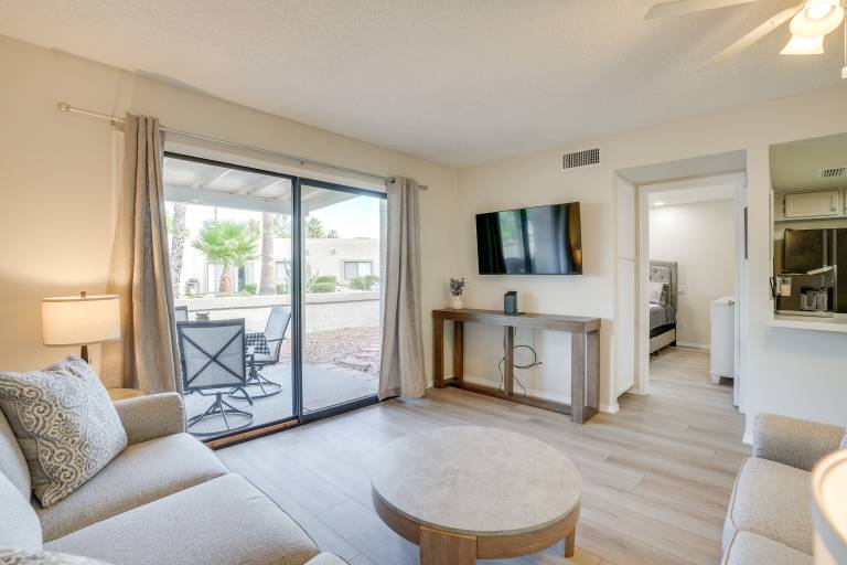Patio Pool Access Golf Getaway in Peoria