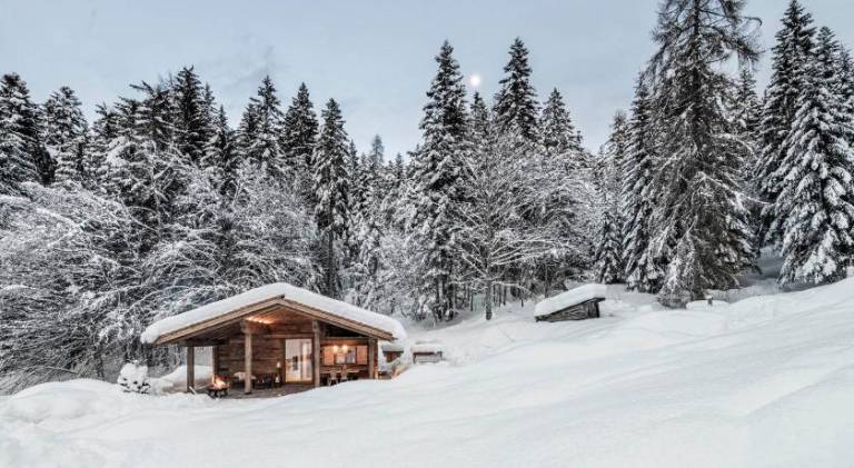 Big chalet with sauna, jacuzzi & yard | Dogs allowed in Ruffre