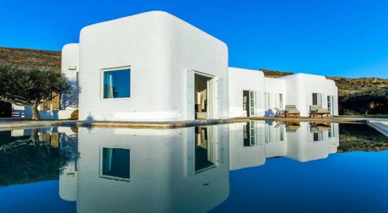 Fully equipped villa with yard, private pool & terrace | Close to the beach | Suitable for remote work | Pets are welcome in Mykonos