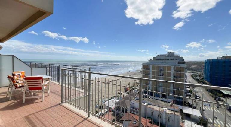 2 Attico vista mare in Bellaria-Igea Marina