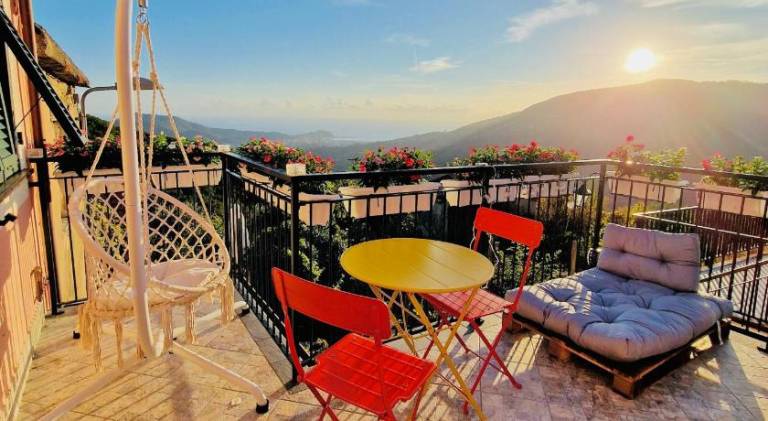 Holiday apartment with 2 rooms for 6 persons in Sestri Levante