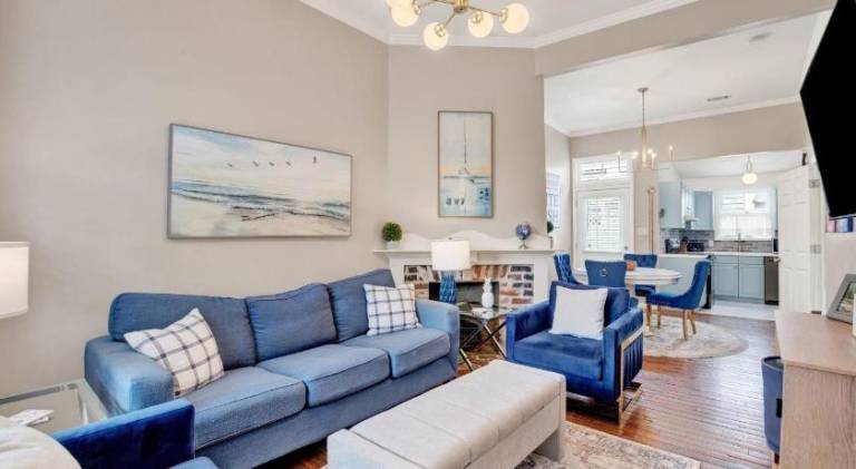 Lovely house | Pet-friendly in Savannah, GA