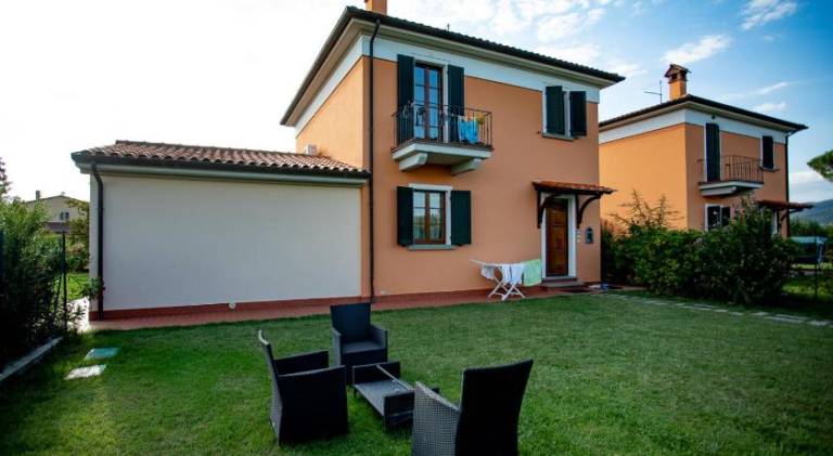 Vacation home with pool | Pets allowed — photo 4