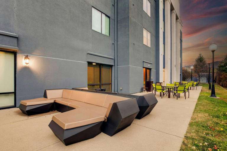 SpringHill Suites by Marriott Dayton South/Miamisburg — photo 5