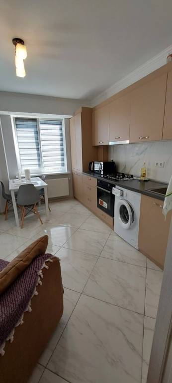 Apartment with jacuzzi — photo 3