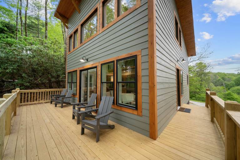 Cabin | Mountain view — photo 2
