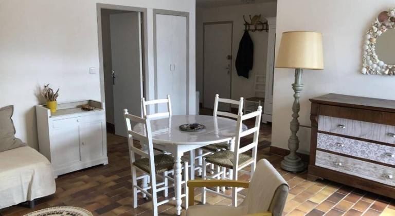 Rental apartment with patio | Beach nearby | Pets are welcome — photo 4