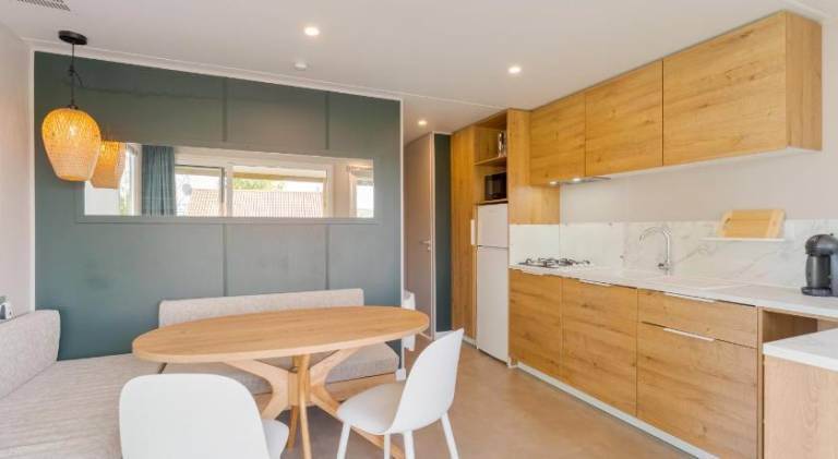 Chalet with 2 rooms for 4 persons — photo 4