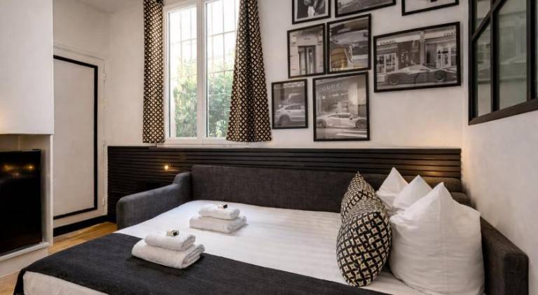 C Cozy Batignolles Apt, Metro Right at Your Doorstep — photo 4