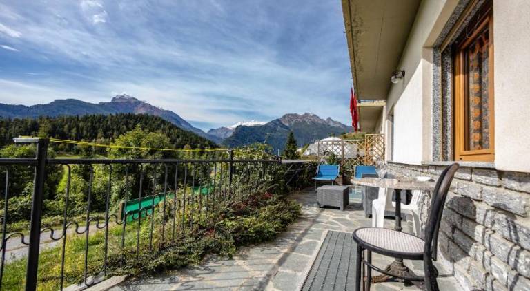 Holiday apartment with garden, grill & terrace — photo 4
