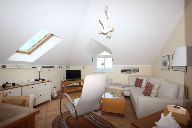 strandnahe Ferienwohnung mit Balkon und Meerblick - Villa Strandeck FeWo 08 — photo 3