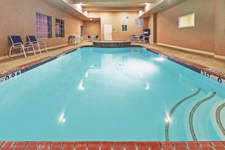 La Quinta Inn & Suites by Wyndham I-20 Longview South — photo 4