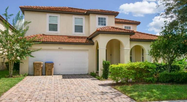 Vacation home with pool in Kissimmee, FL