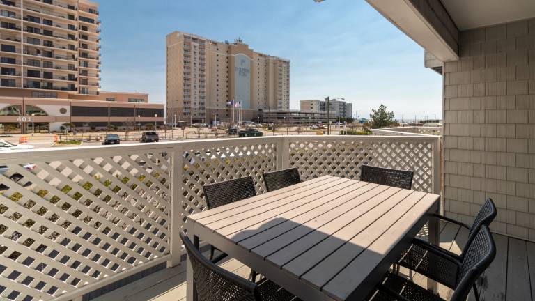 Condo Northeast Virginia Beach