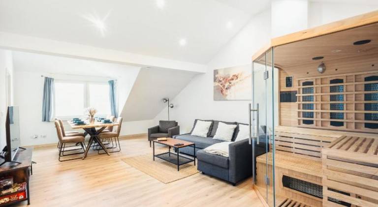Serviced apartment with terrace & sauna | Suitable for remote work — photo 2