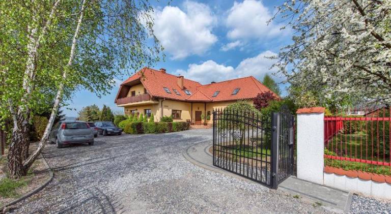 Bed & Breakfast Balice