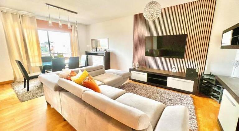220 m&sup2; Ferienwohnung