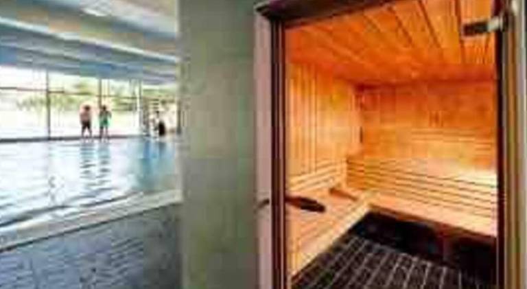 Pleasant villa with jacuzzi | Pet-friendly — photo 4