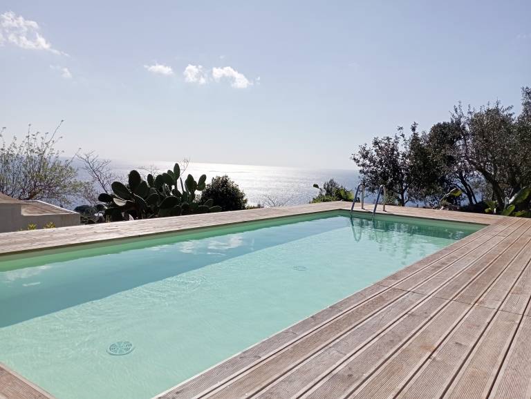 Villa Marina di Novaglie