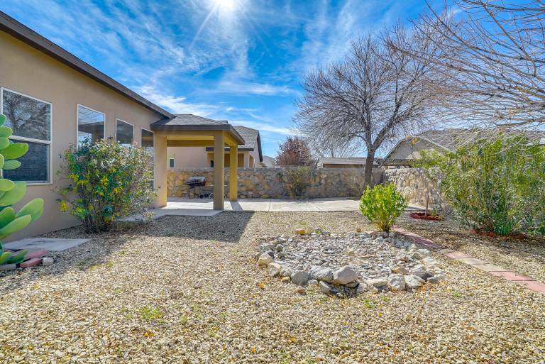 Pet-Friendly Getaway w/ Mtn Views in Las Cruces! — photo 2