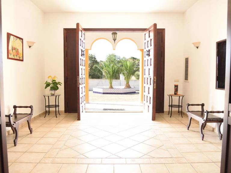 Fully equipped big house with grill, private pool & terrace | Nature view | Pets allowed — photo 3