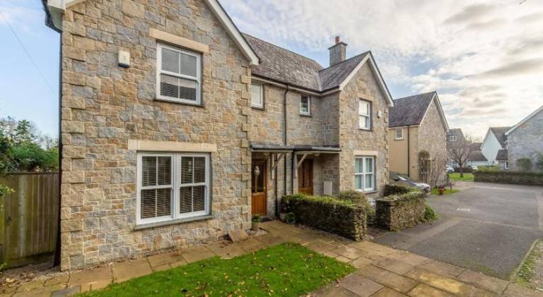 House Saint Ives