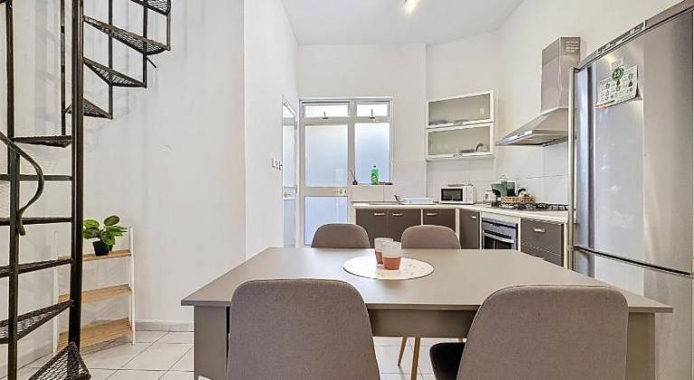 Holiday apartment with 2 rooms for 4 persons in St. Julian's