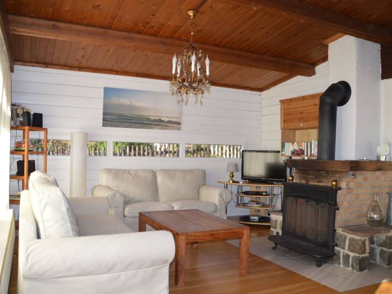 Children-friendly lovely vacation home with BBQ, yard & patio | Nature view | Pets are welcome — photo 5
