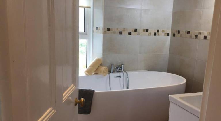 Sea Breeze Cottage on the North Wales Coast — photo 3