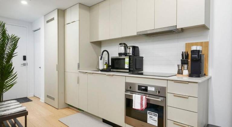 Lovely holiday apartment | Next to Notre-Dame Basilica | Pet-friendly — photo 2