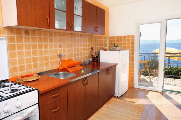 Vacation home with barbecue & terrace | Sea view | Pets allowed — photo 2