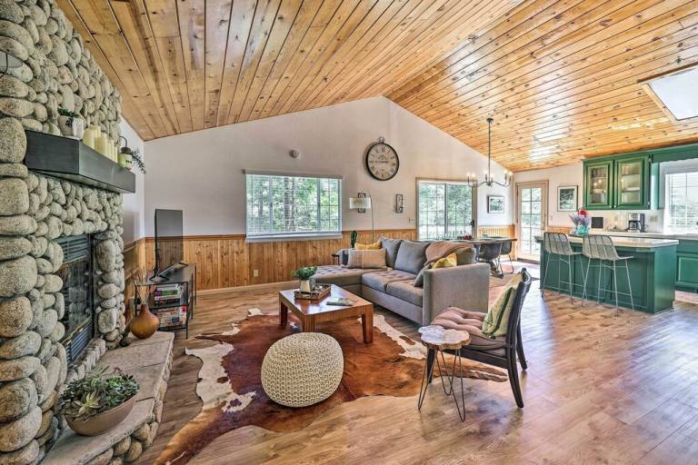 Cabin Lake Gregory