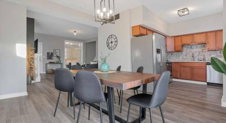 House with yard | Perfect for remote work | Pet-friendly — photo 3