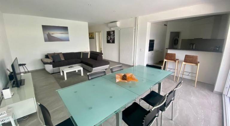 Apartment with 2 rooms for 5 persons — photo 4