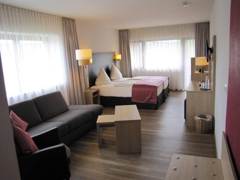 Suite Dusche WC neuwertig