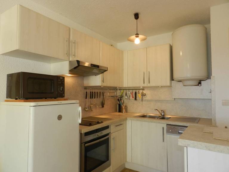 Apartment with 1 room for 4 persons — photo 4